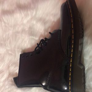 COPY - All black Dr. Martens